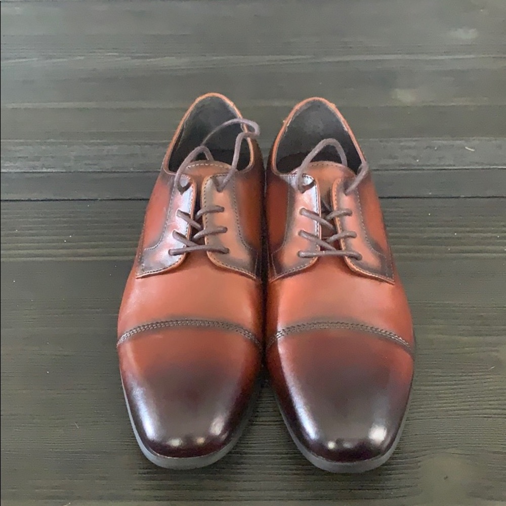 Men’s express dress shoes